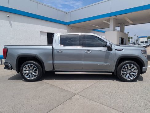 Certified 2024 GMC Sierra 1500 Denali w/ Denali Reserve Package AWD/4WD image 7