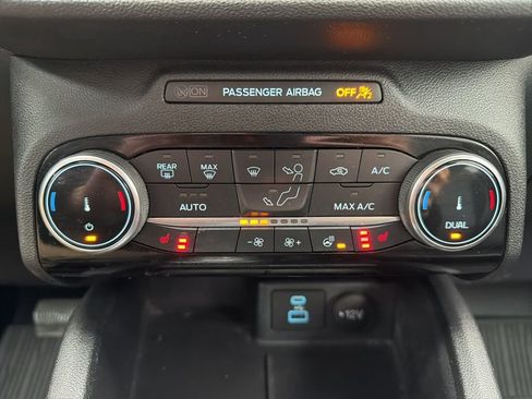 Used 2022 Ford Escape SEL image 25