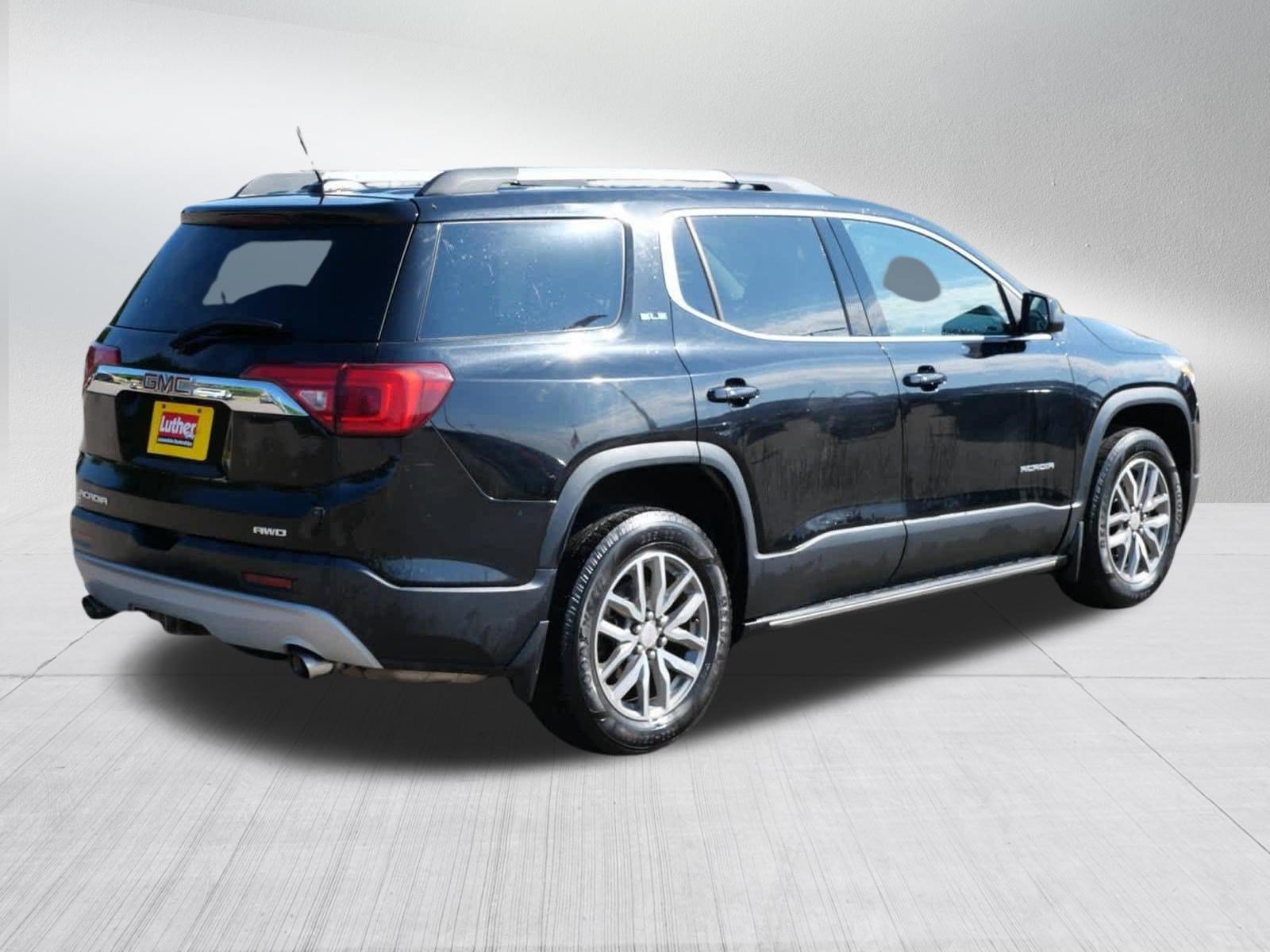 Used 2018 GMC Acadia SLE AWD/4WD image 7