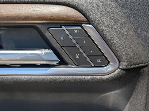 New 2026 Chevrolet Silverado 2500 High Country w/ High Country Premium Package AWD/4WD image 13