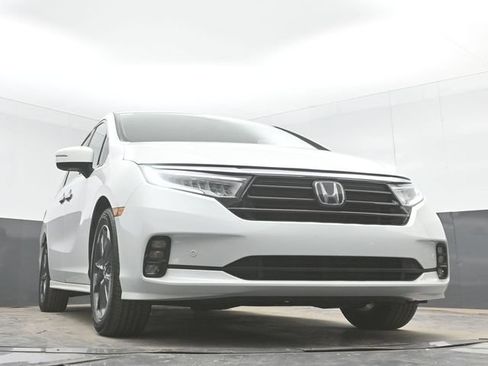 Used 2023 Honda Odyssey Elite image 45