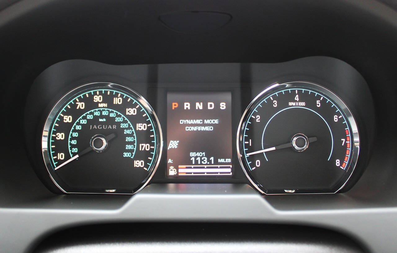 Used 2012 Jaguar XF RWD image 23