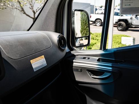 New 2026 Mercedes-Benz Sprinter 2500 image 31