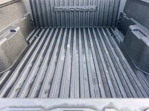 Certified 2026 Toyota Tacoma TRD Off-Road image 18