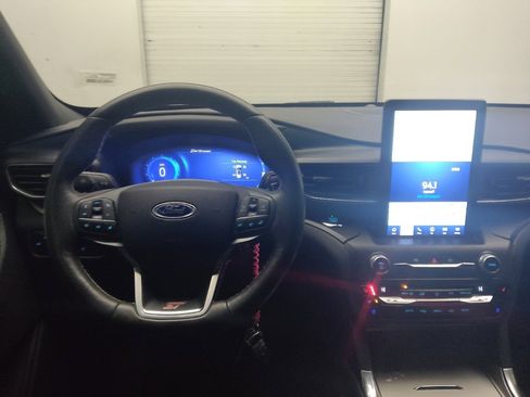 Used 2020 Ford Explorer ST w/ Premium Technology Package image 22