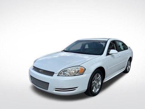 Used 2012 Chevrolet Impala LT w/ LT Sunroof Package FWD image 10
