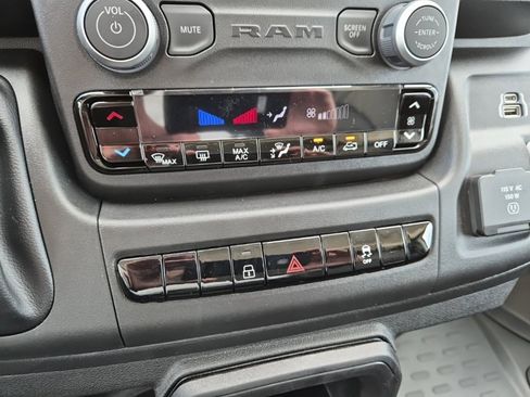New 2026 RAM ProMaster 2500 w/ Convenience Group image 25