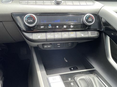 Used 2025 Hyundai Elantra SEL w/ Cargo Package FWD image 31