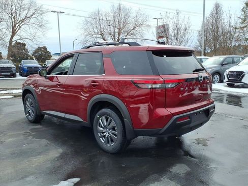 New 2026 Nissan Pathfinder SV image 3