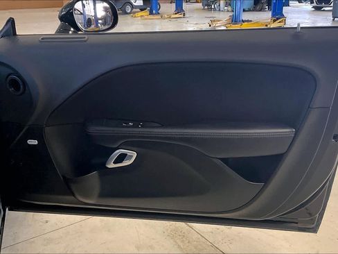 Used 2023 Dodge Challenger R/T w/ Blacktop Package image 21