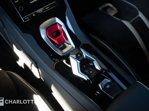 Used 2023 Lamborghini Huracan Tecnica image 30