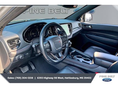 Used 2025 Dodge Durango GT AWD/4WD image 12