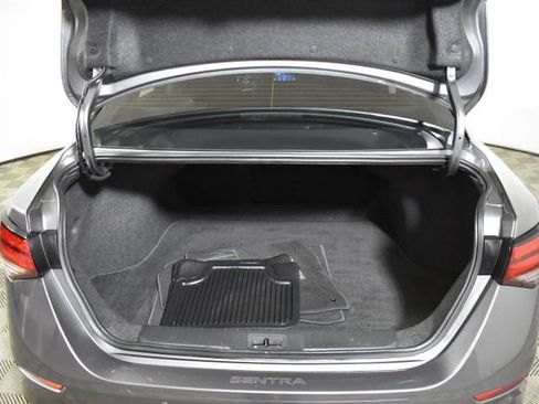 Used 2025 Nissan Sentra SV FWD image 32