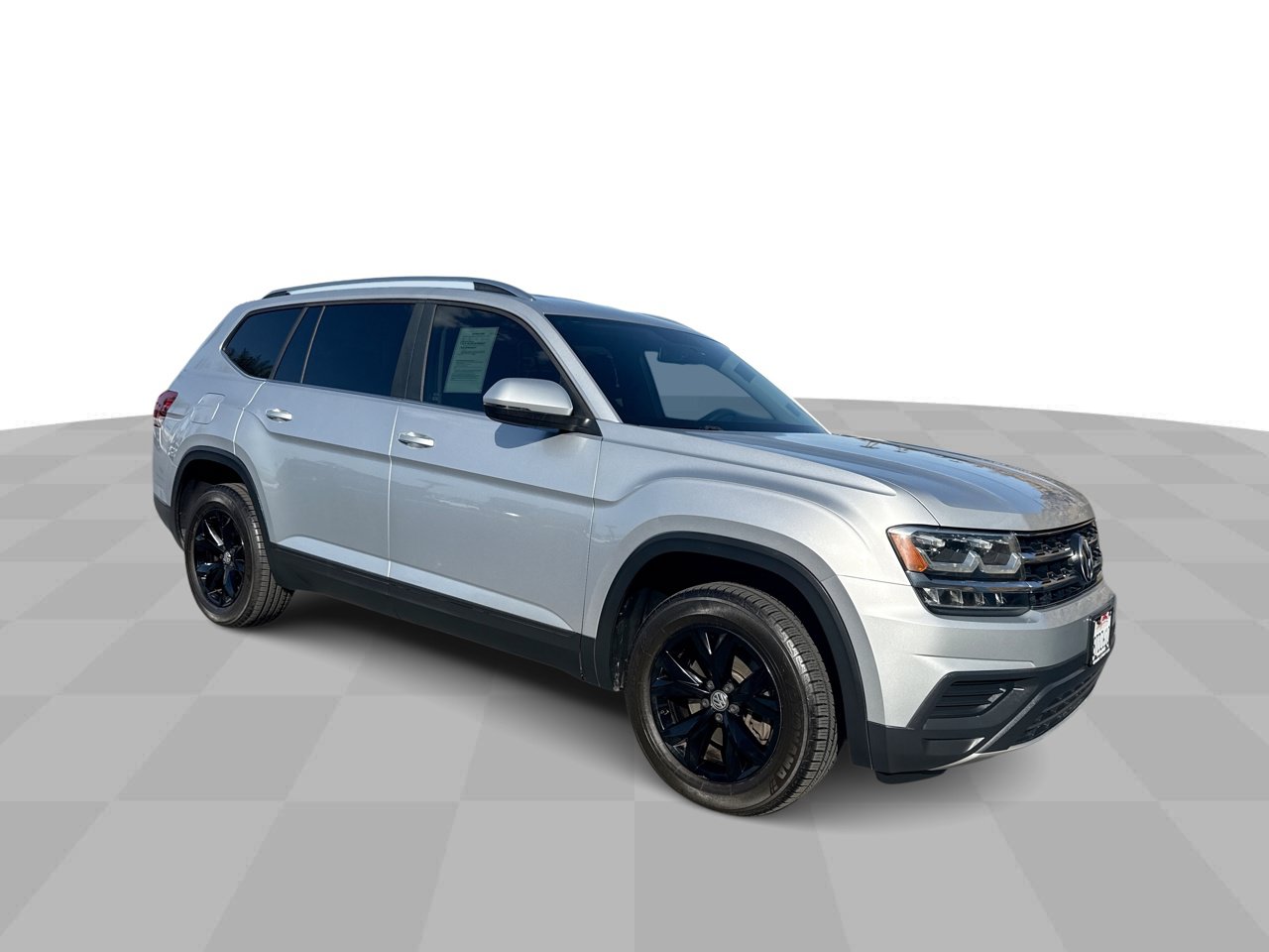 Used 2018 Volkswagen Atlas S FWD image 2