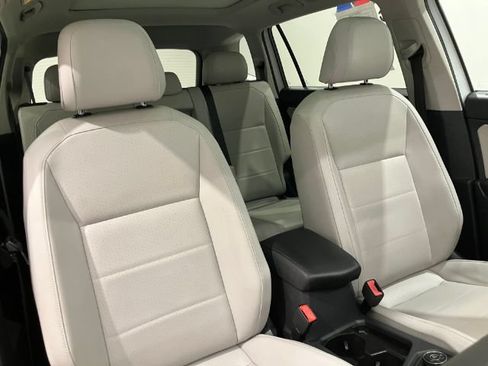 Used 2020 Volkswagen Tiguan SEL w/ 3rd Row Seat Package AWD/4WD image 52