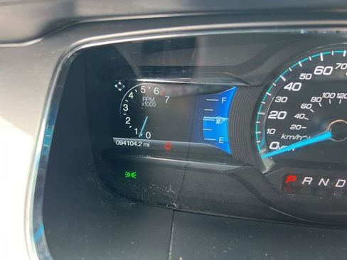 Certified 2018 Ford Taurus SEL w/ Equipment Group 201A FWD image 11