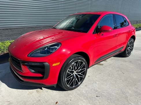 Used 2026 Porsche Macan Turbo image 7