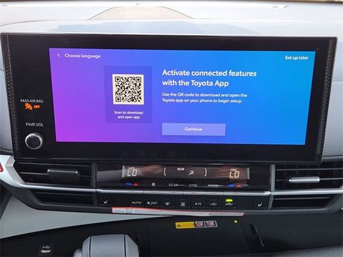 New 2026 Toyota Sienna XLE image 13