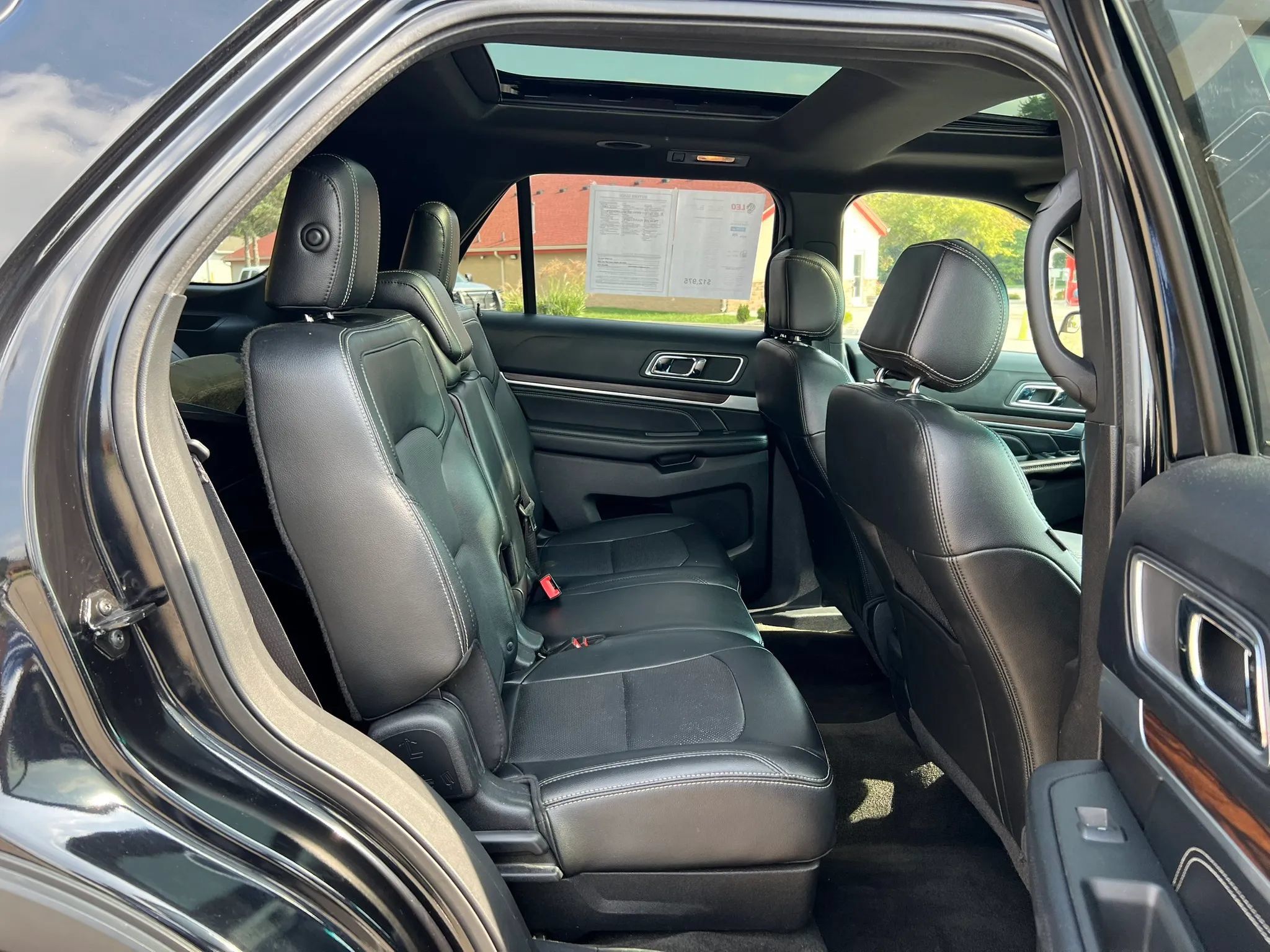 Used 2016 Ford Explorer Limited AWD/4WD image 26