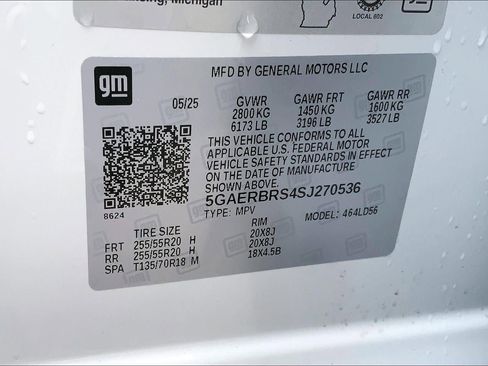 Used 2025 Buick Enclave Sport Touring FWD image 32
