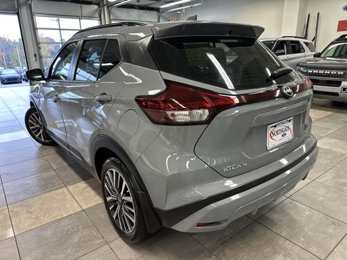 Used 2024 Nissan Kicks SR w/ SR Premium Package image 14