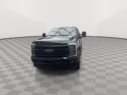 Used 2023 Ford F250 Lariat w/ Lariat Ultimate Package image 38