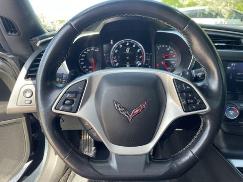Used 2019 Chevrolet Corvette Stingray Coupe w/ 1LT RWD image 12