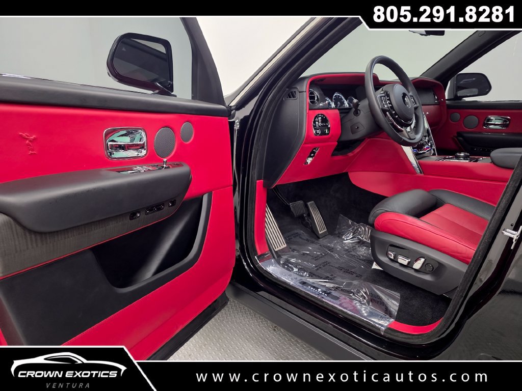 Used 2022 Rolls-Royce Cullinan w/ Interior Detailing Package AWD/4WD image 31