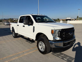 Used 2022 Ford F250 XL w/ Power Equipment Group AWD/4WD image 3