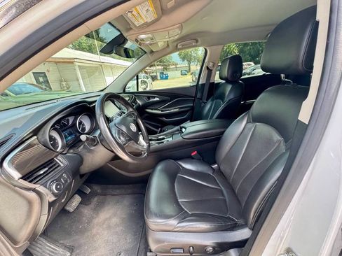 Used 2019 Buick Envision Essence FWD image 14