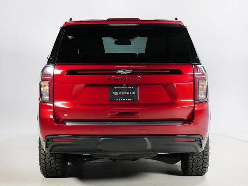 Used 2024 Chevrolet Tahoe Z71 w/ Luxury Package AWD/4WD image 7