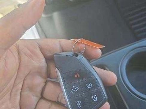 Used 2024 Chevrolet Silverado 2500 Custom w/ Custom Value Package image 14