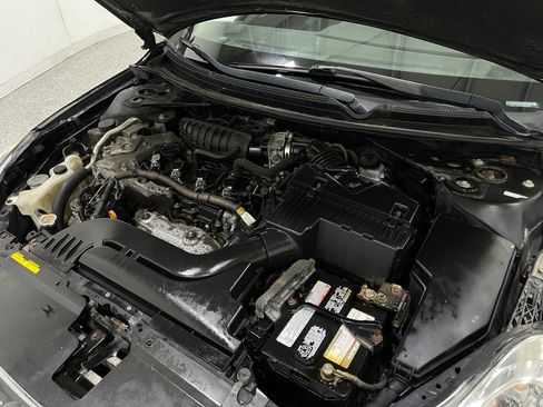 Used 2012 Nissan Altima 2.5 SL w/ 2.5SL Pkg image 26