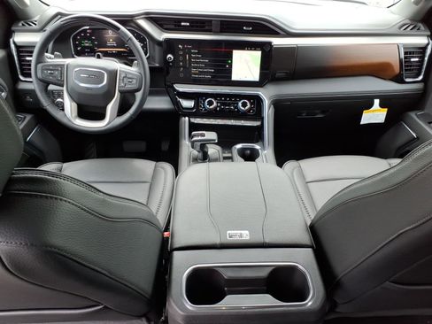 New 2026 GMC Sierra 1500 Denali AWD/4WD image 11