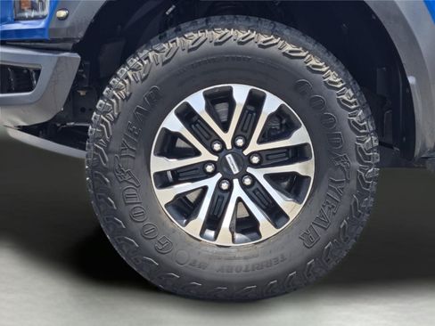 Certified 2019 Ford F150 Raptor w/ Equipment Group 802A Luxury AWD/4WD image 11