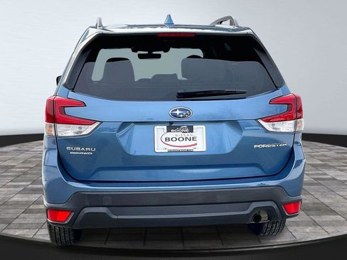Used 2020 Subaru Forester Premium image 5