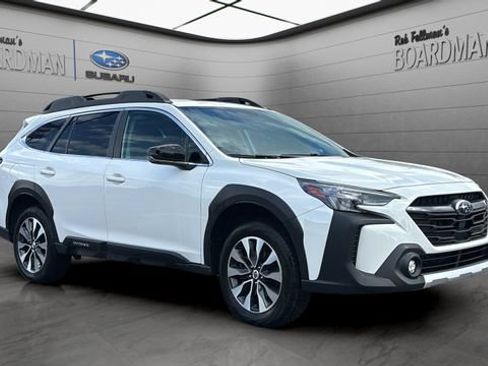 Used 2025 Subaru Outback Limited AWD/4WD image 1