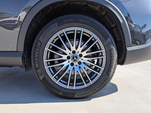 Used 2026 Mercedes-Benz GLC 300 GLC 300 image 16