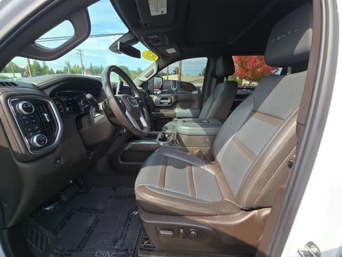 Used 2021 GMC Sierra 1500 Denali w/ Driver Alert Package II AWD/4WD image 21