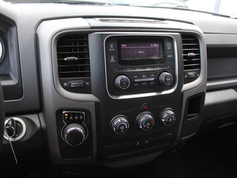 Used 2018 RAM 1500 Express RWD image 15