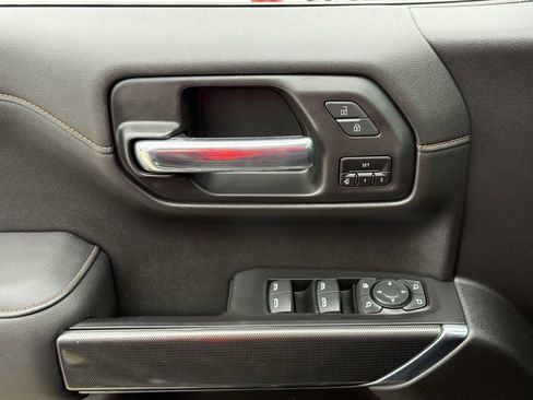 Used 2021 GMC Sierra 1500 AT4 w/ AT4 Premium Package AWD/4WD image 22