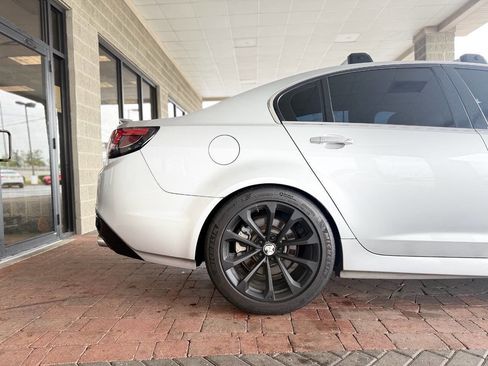 Used 2014 Chevrolet SS RWD image 14