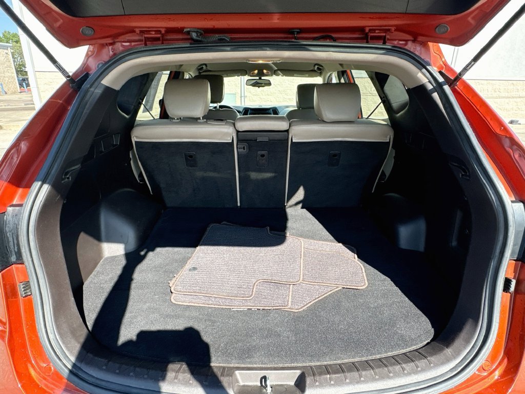 Used 2017 Hyundai Santa Fe Sport FWD image 30