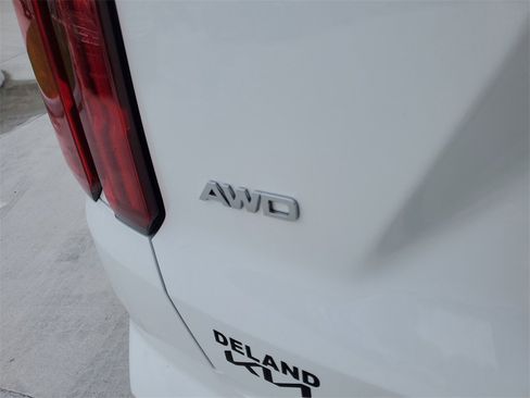 Used 2022 Kia Sorento SX w/ Panoramic Sunroof Package image 5