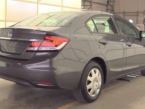 Used 2013 Honda Civic LX image 3