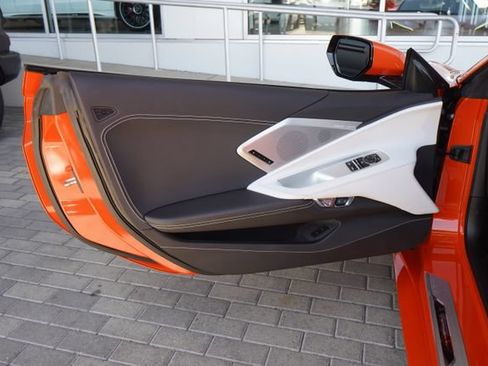 Used 2020 Chevrolet Corvette Stingray Preferred Cpe w/ 2LT Preferred Equipment Group RWD image 22