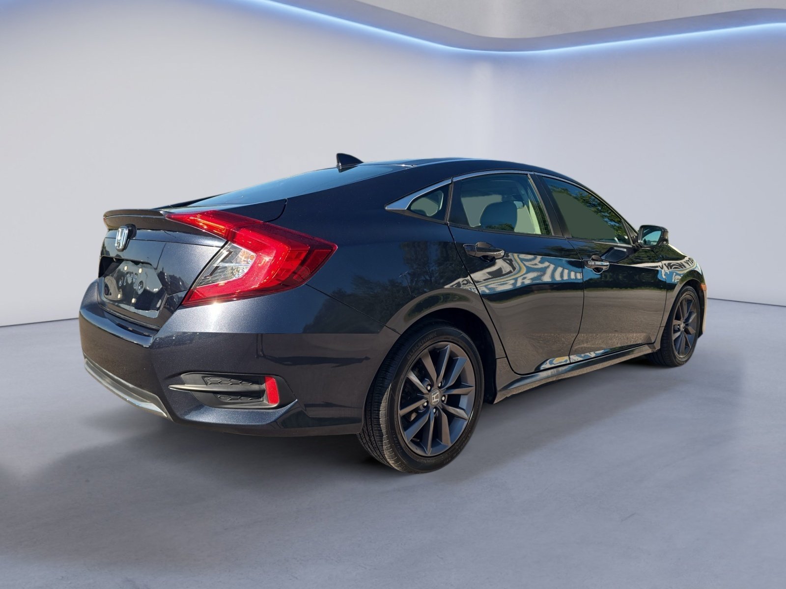 Used 2021 Honda Civic EX image 6