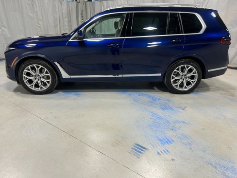Certified 2023 BMW X7 xDrive40i w/ Climate Comfort Package image 5