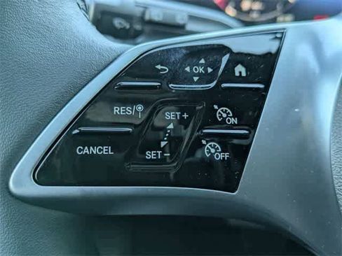 Used 2025 Mercedes-Benz GLB 250 GLB 250 image 19