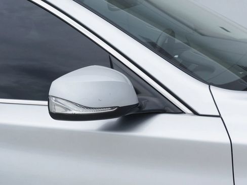 Used 2018 INFINITI Q50 Sport image 19